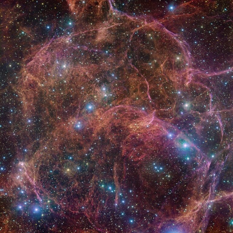 Le rémanent de Véla · VLT Survey Telescope